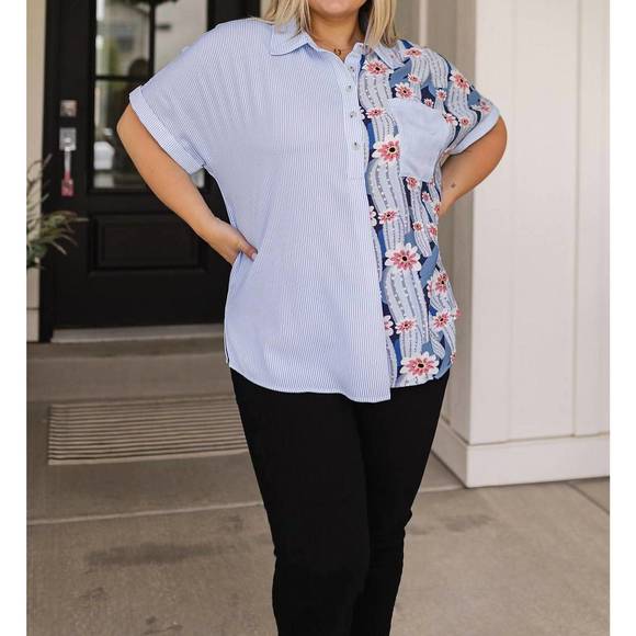 NEW JODIFL best of both worlds button down top in blue - Picture 4 of 6